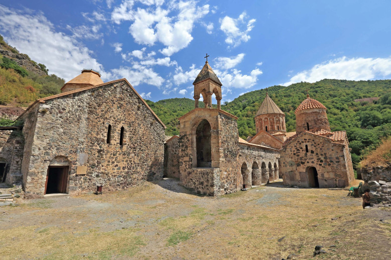 Որտե՞ղ են խաչքարերը